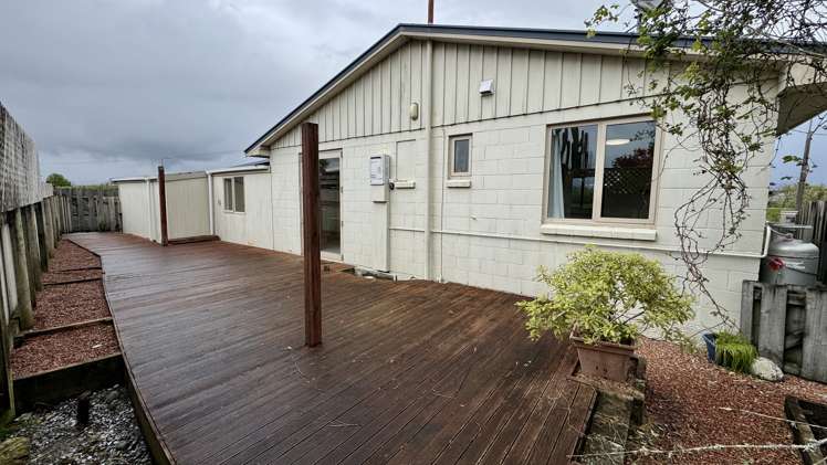 220 Gibson Quay Hokitika_13