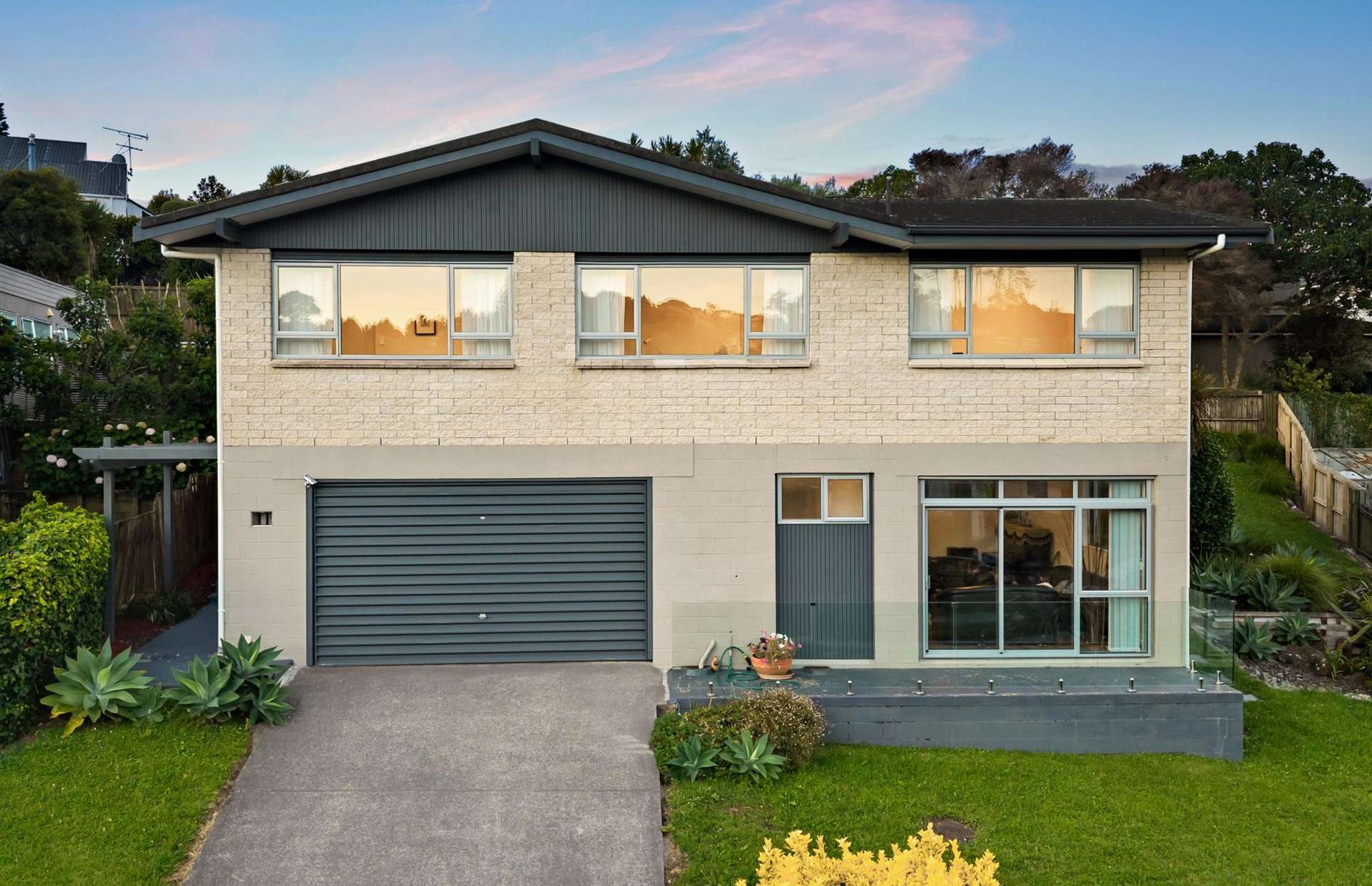 8 Coromandel Crescent Mairangi Bay_0