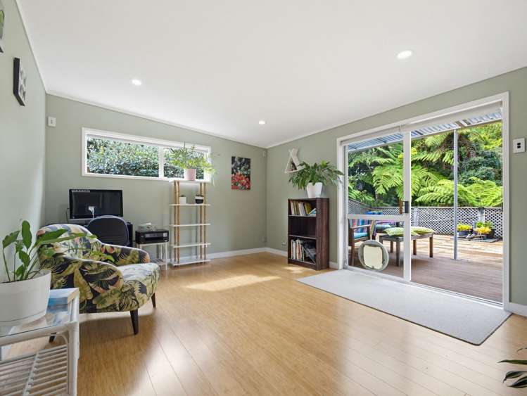 21 Sylvan Valley Avenue Titirangi_2