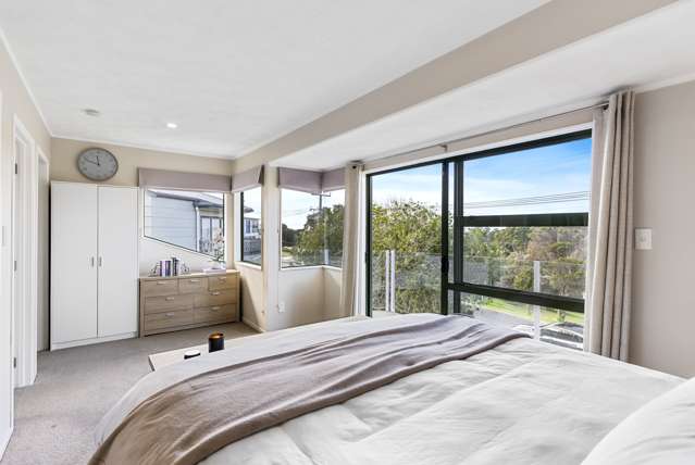 7 Kiteroa Terrace Rothesay Bay_4