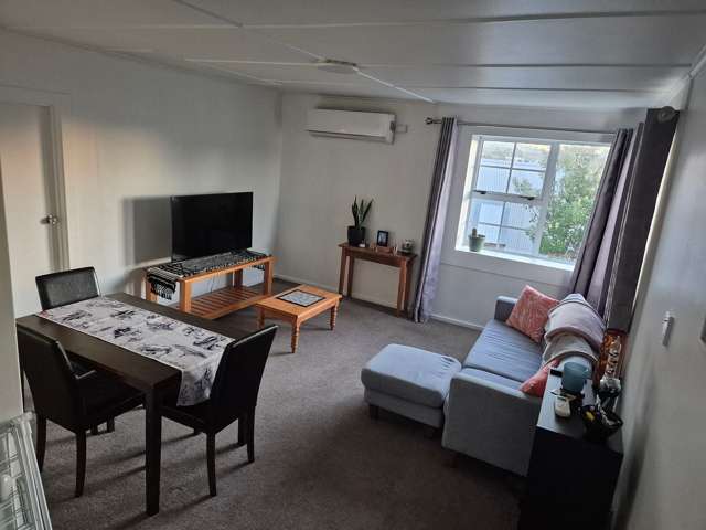 15 Milford Avenue Calton Hill_2