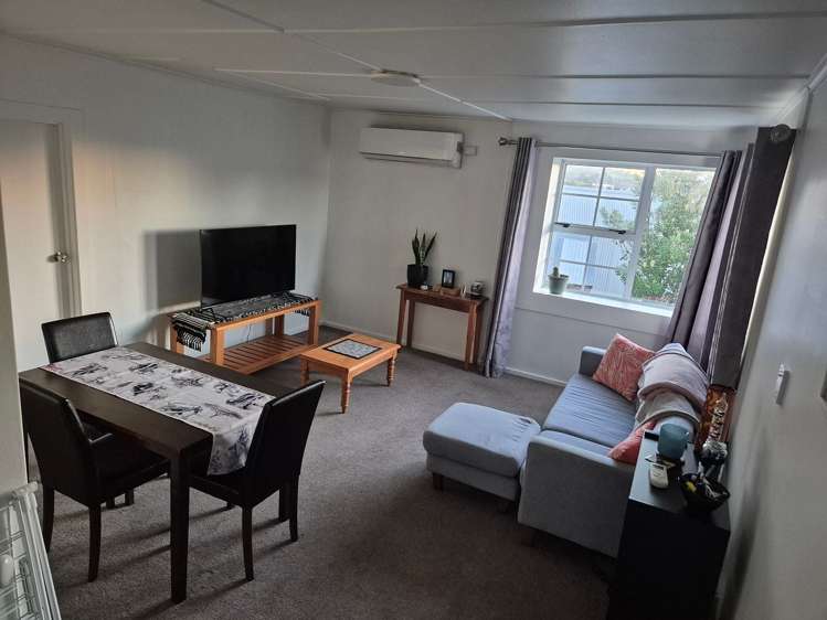 15 Milford Avenue Calton Hill_2