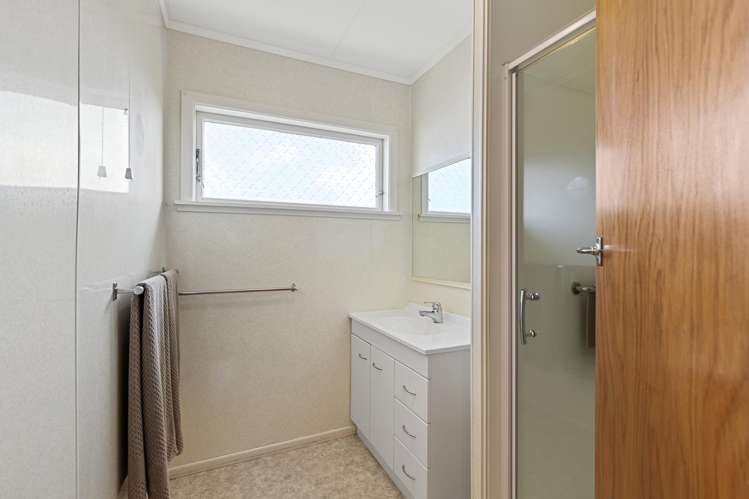 14 Shaw Avenue Paeroa_4