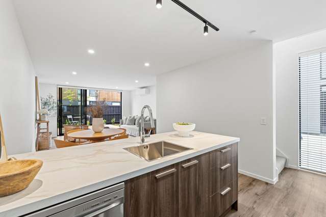 2/25 Alexandra Street Richmond_4