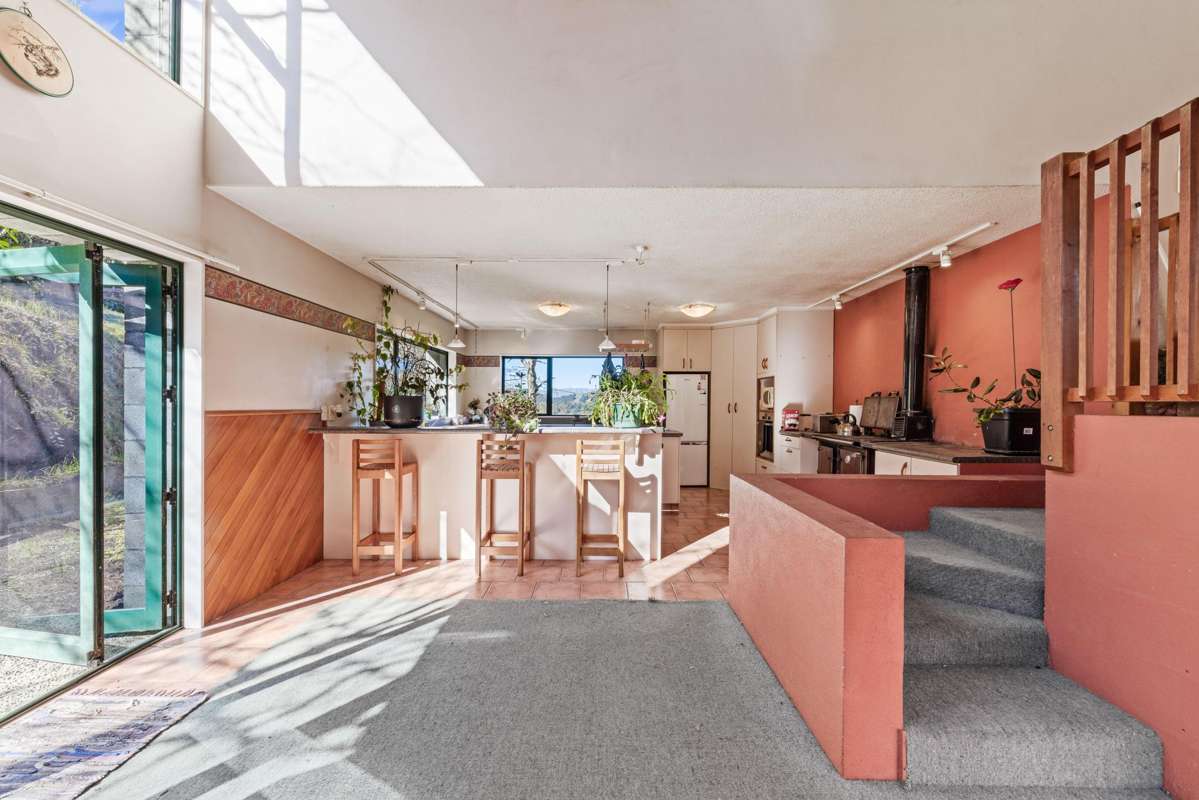 366 Onamalutu Road_1