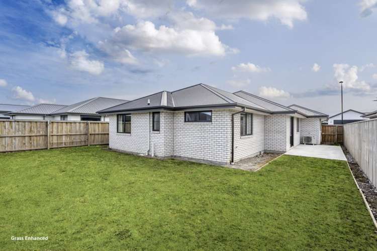 24 Mehrtens Crescent Woodend_13
