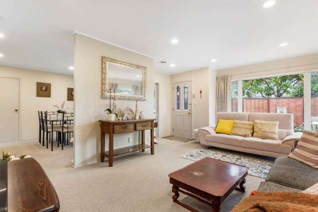 3/15 Bernie Edwards Place Botany Downs_2