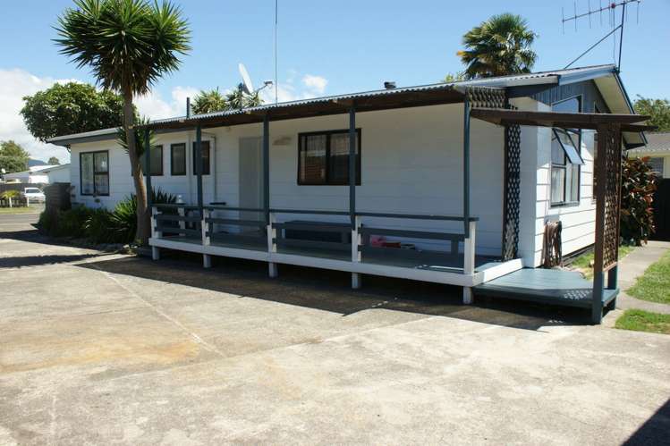 60 Awatapu Drive Whakatane_15