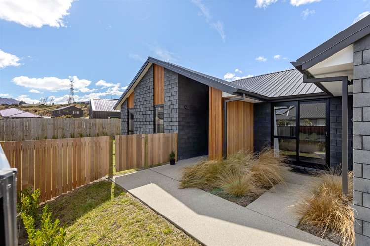 5 Ashenhurst Way Lower Shotover_5