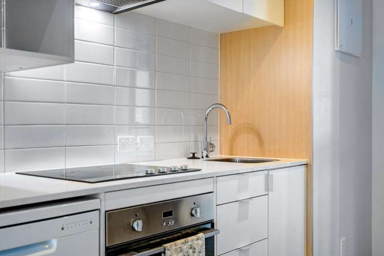 209/4 Bluegrey Avenue Stonefields_6