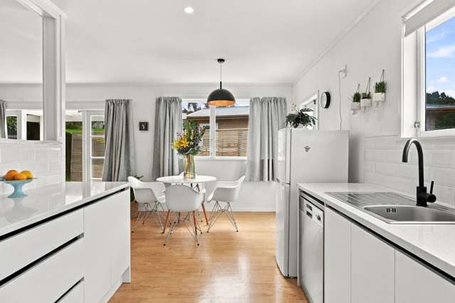 25 McPhail Street Birkdale_4