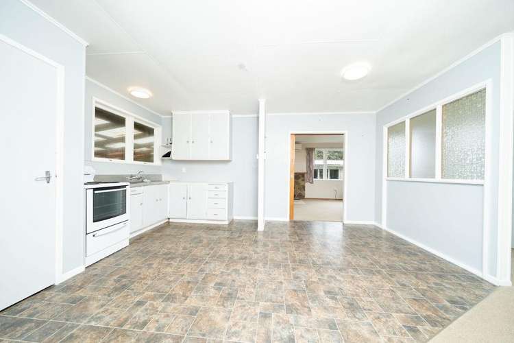 87 Valley Road_2