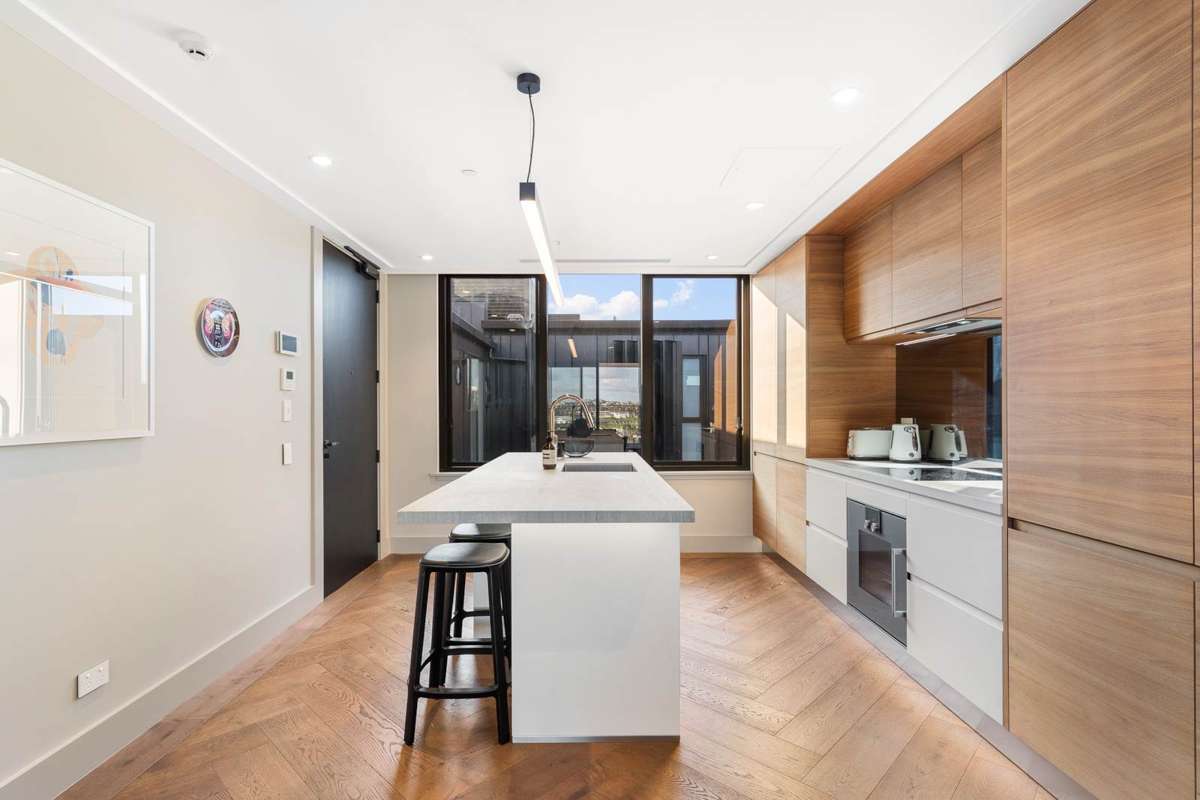 504/2 Lawrence Street_3