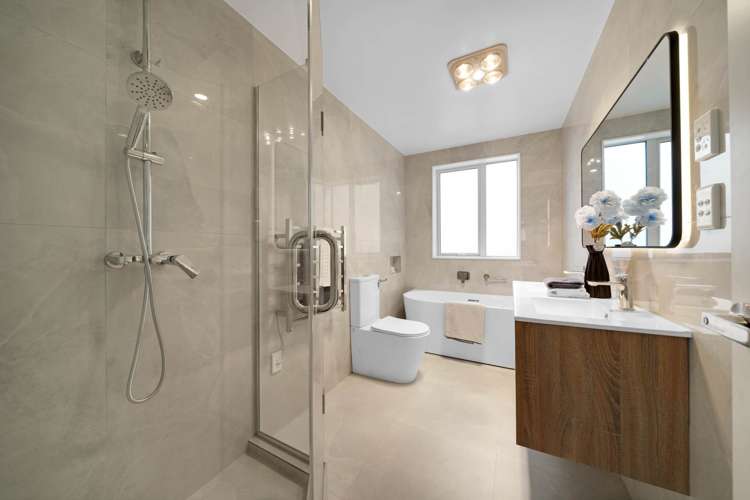 14 Ballyalton Cresent Flat Bush_17