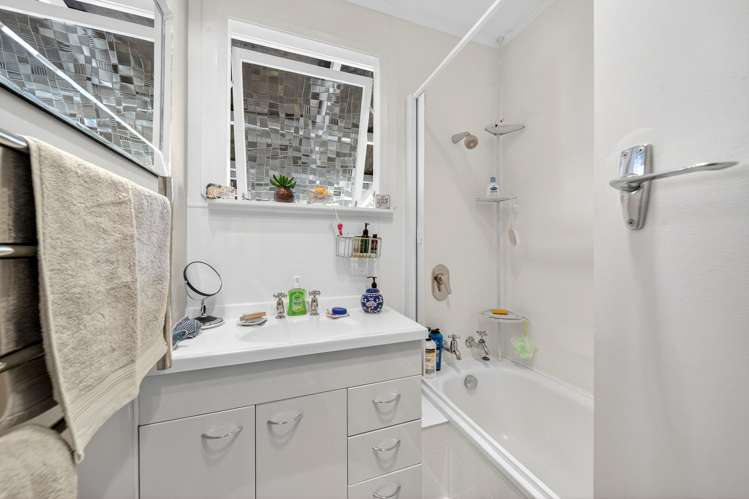 37 Daniell Street Solway_12