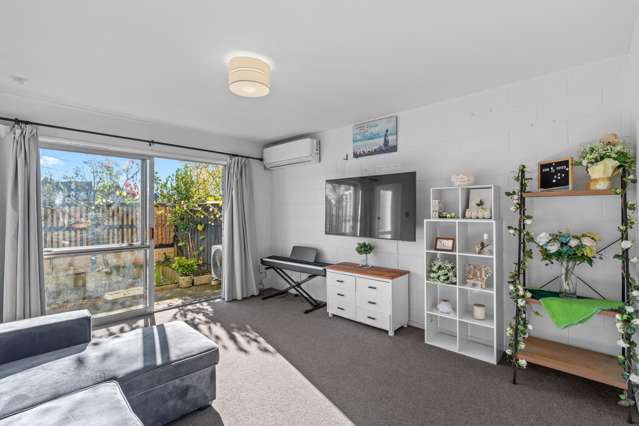 4/14 Church Square Addington_1