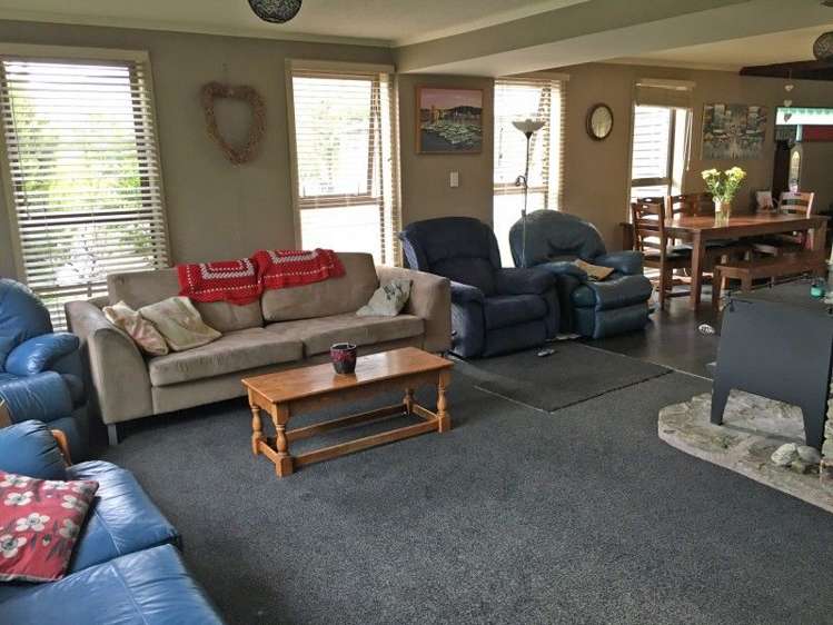 81 Springvale Road Clyde_6