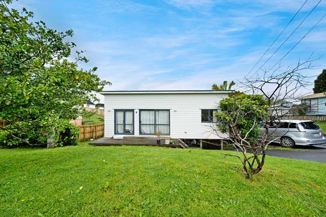 19 Lynwood Road New Lynn_1