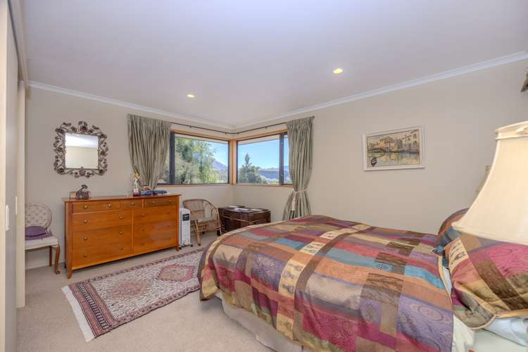 120 Lagoon Avenue Albert Town_8