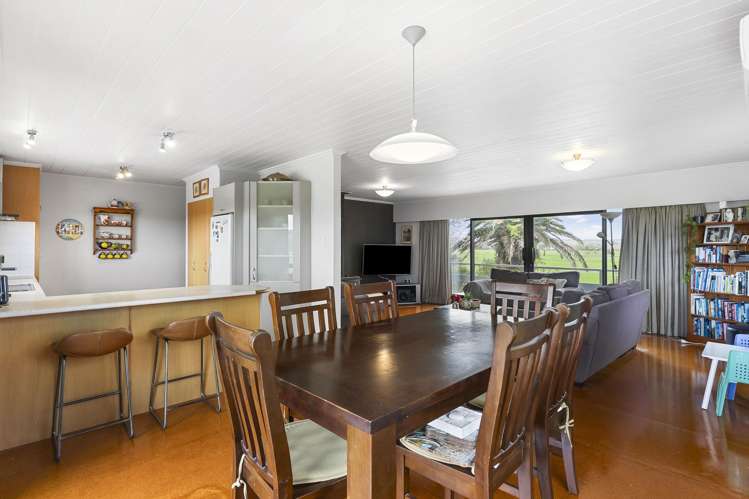 48 Parkhurst Road Helensville_9