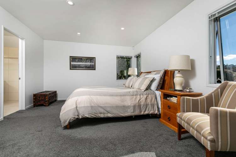 2/30 Bevyn Street Castor Bay_39