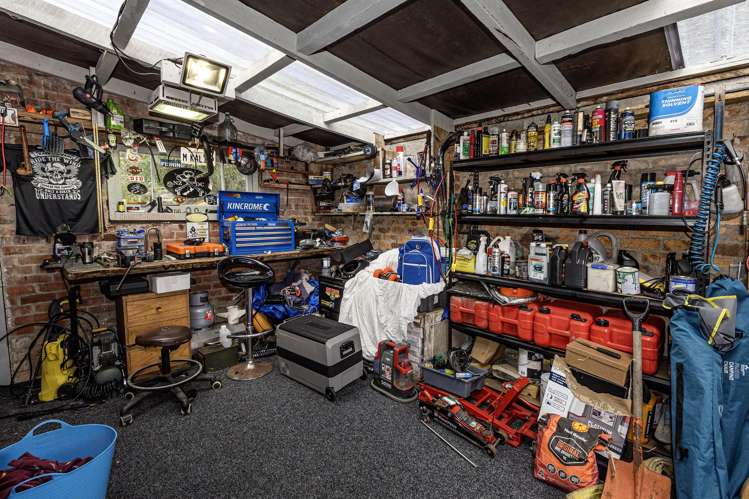 272 Western Hills Drive Avenues_15