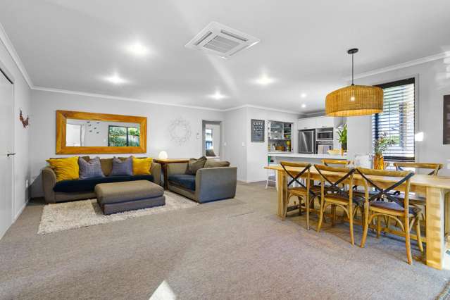 23 Tulip Drive Cambridge_4