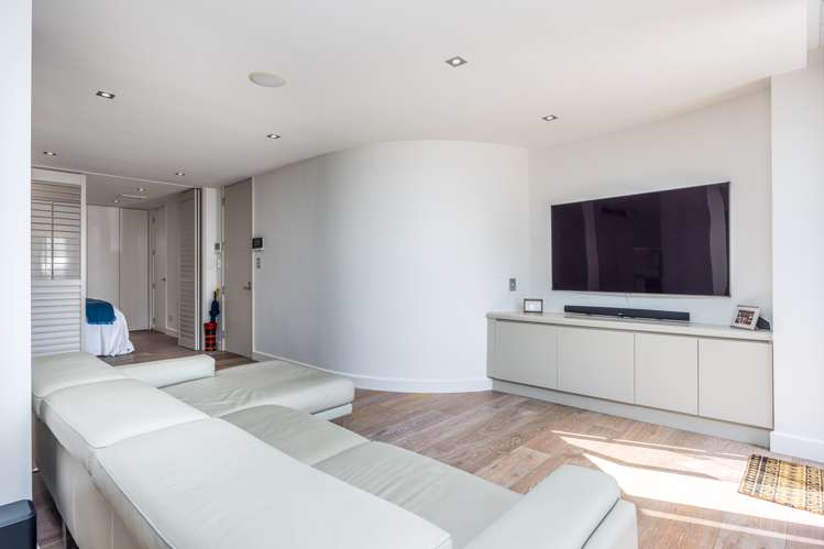 1/45 Tamaki Drive Mission Bay_8