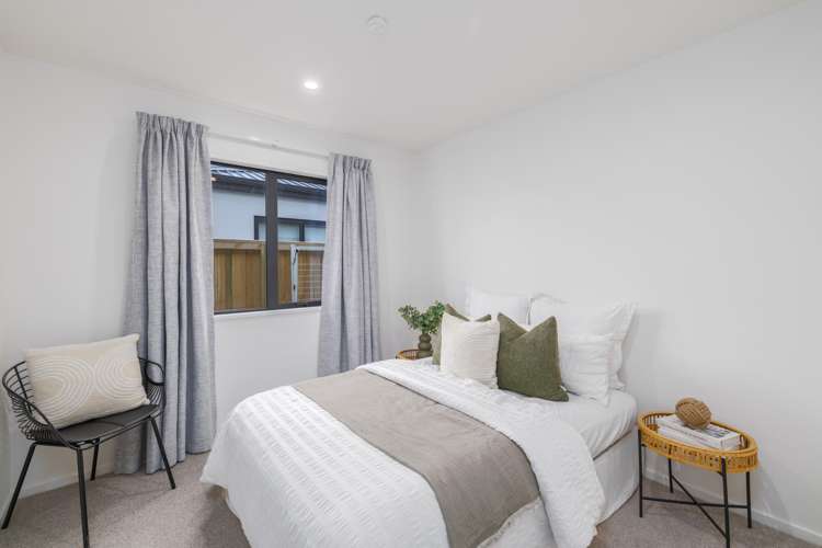 18 Campbell Drive Lincoln_12