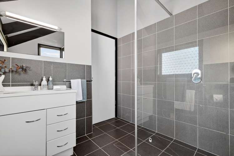 2/36 Koromiko Street New Lynn_19