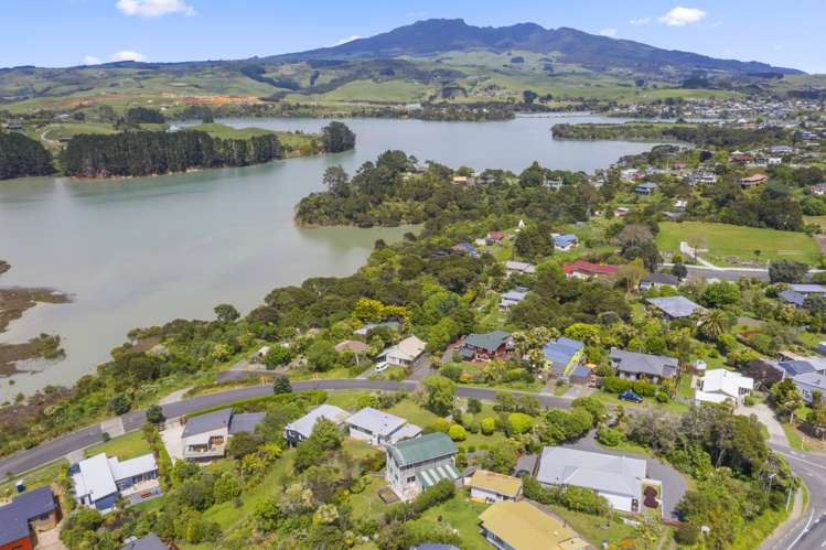 23 Main Road Raglan_21