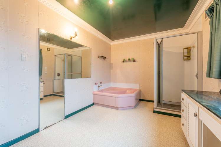 8 Maltby Avenue West End_5