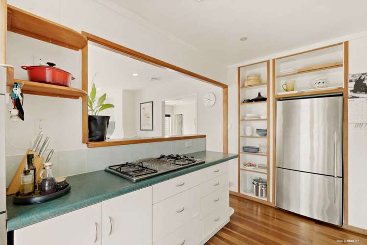 17 Fairfax Avenue Northcote_15