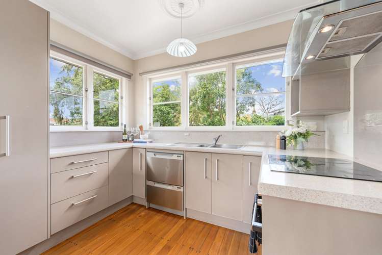 2 Squires Place Awapuni_7