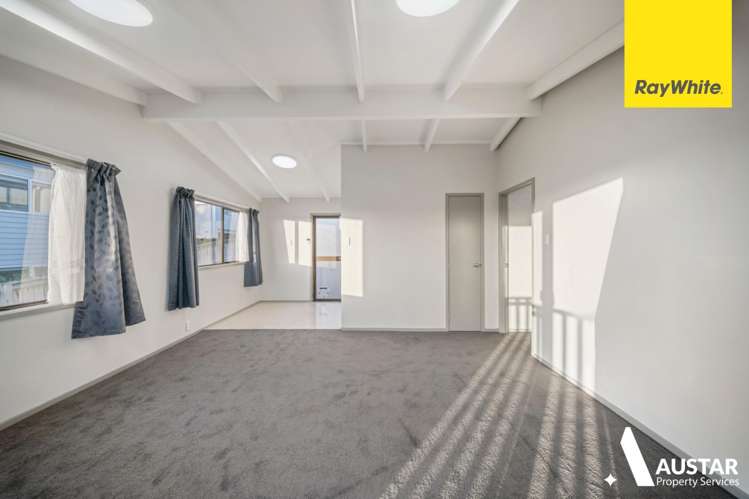 A/30 Rogan Street Hillsborough_2