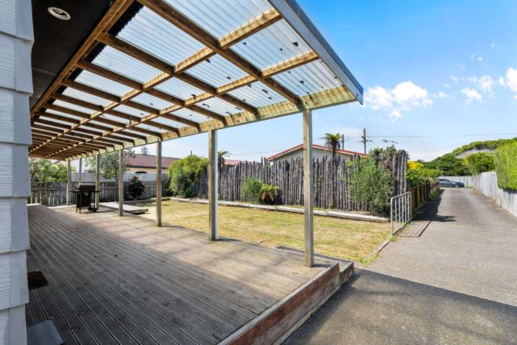 62 Atkinson Avenue Otaki Beach_16