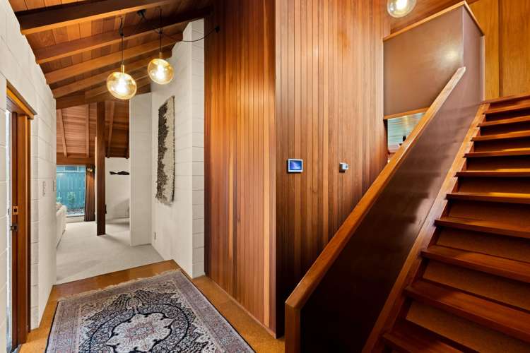 8 Donegal Crescent Tamatea_11