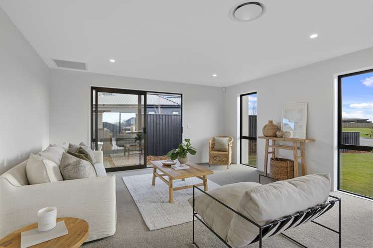 41 Candlesticks Crescent Lincoln_9