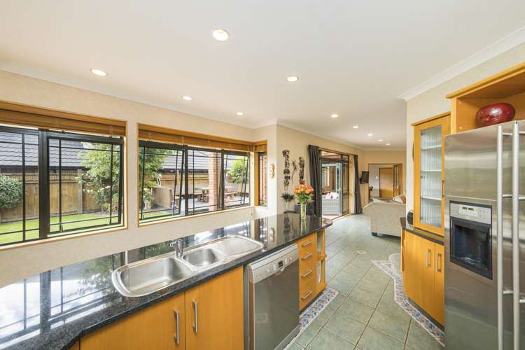 27 Balmoral Drive Terrace End_12