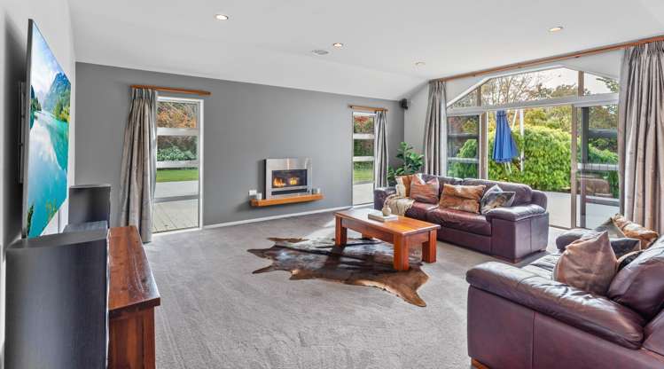 158 Raumati Road Raumati Beach_26