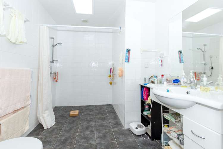 10/201 Massey Street Frankton_5