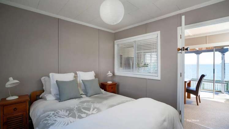 171 Lake Terrace 11201_9