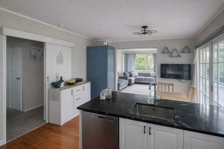 32 Weatherly Road Torbay_4