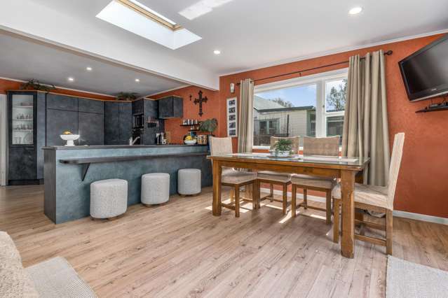 89 Waddington Drive Naenae_1