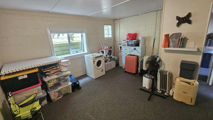 2 Battiscombe Terrace Waitara_8