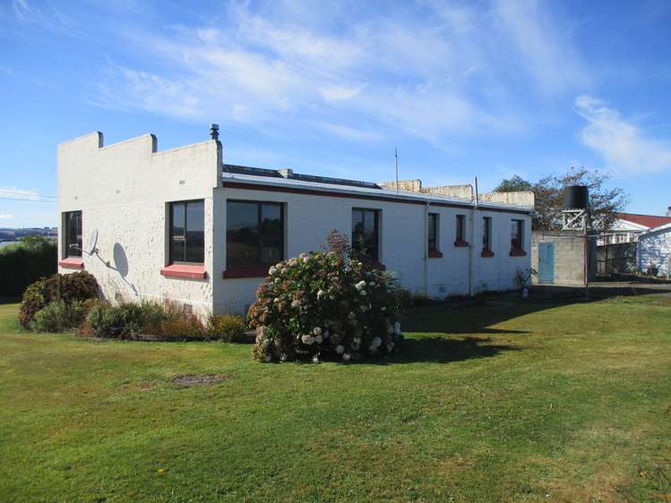 30 Manse Street Clinton and Surrounds_22