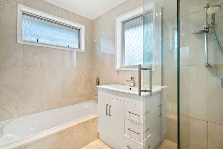 40 Target Road Totara Vale_14