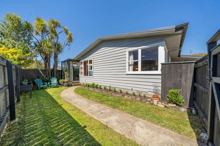 8 Ruru Crescent Heretaunga_19