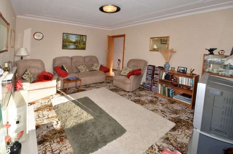 43 Koremata Street Green Island_7