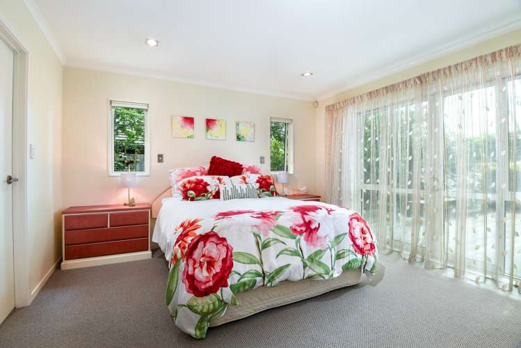 32 Carroll Place Owhata_15